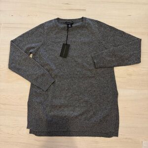 Sofia Cashmere Women's Gray Crewneck Sweater